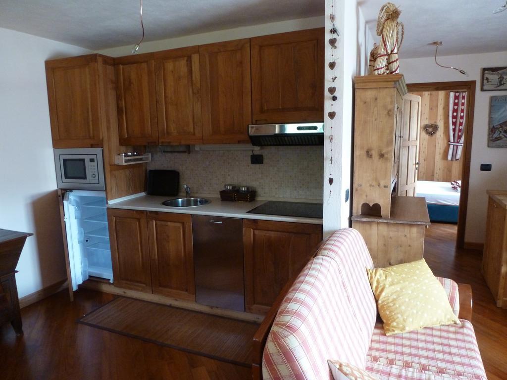 Apartment Gerandin Champoluc Bagian luar foto