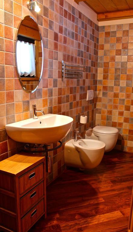 Apartment Gerandin Champoluc Bagian luar foto